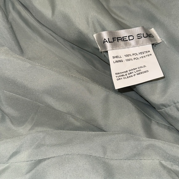 NEW Alfred Sung Off the Shoulder Bow Corset Satin
Trumpet Gown willow Sz 2 - Picture 3 of 8